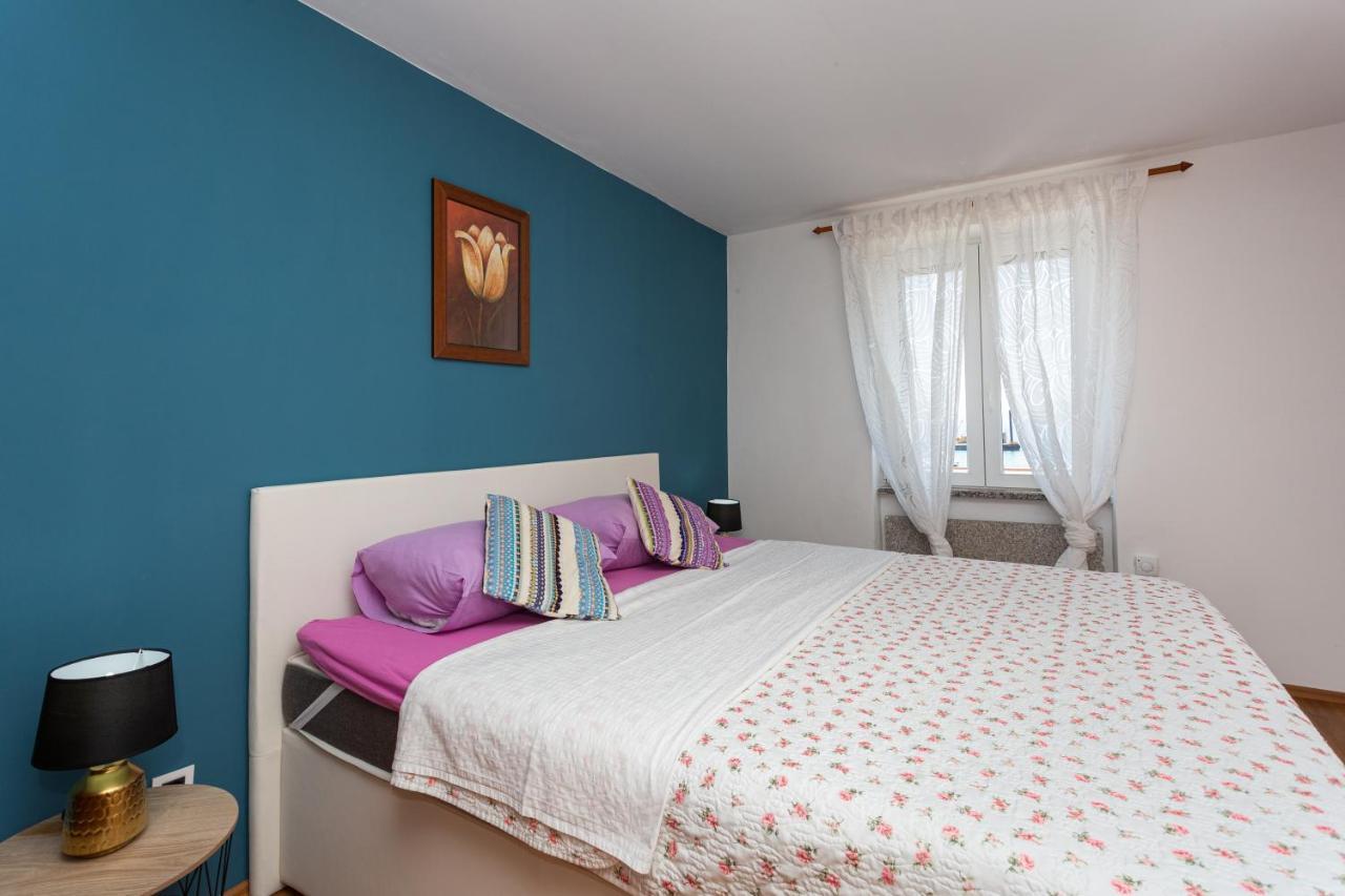 Apartments Riva Baska  Exterior photo