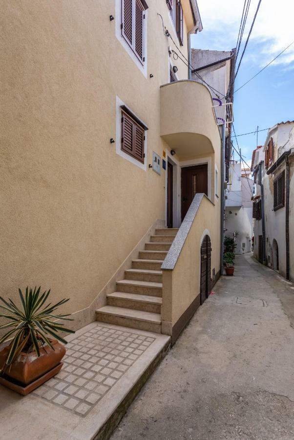 Apartments Riva Baska  Exterior photo